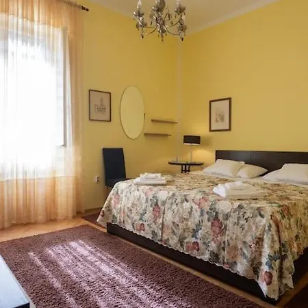 Nediljica Apartman *