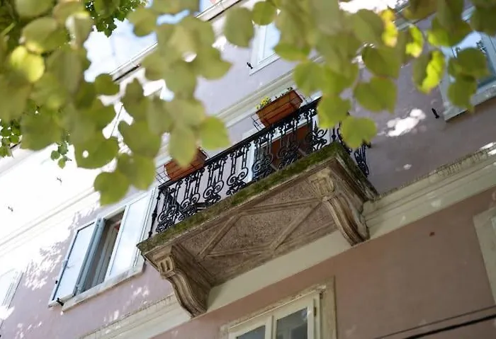 公寓 Nediljica 扎达尔